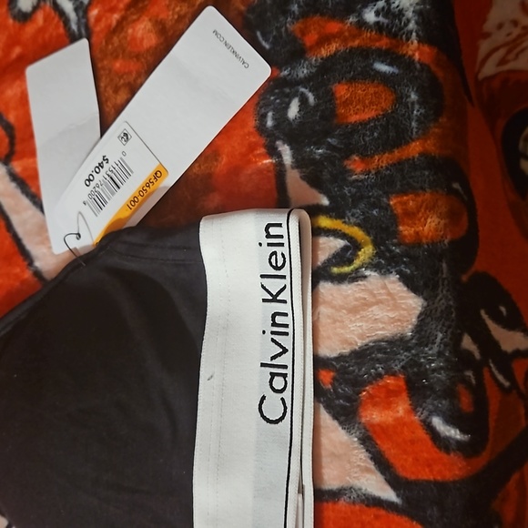 Calvin Klein Triangle Modern Triangle Bralette Bra, Size s - Picture 2 of 4